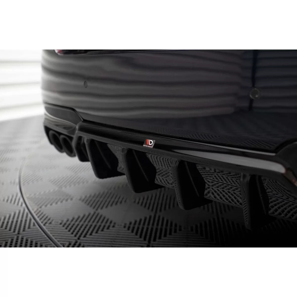 Diffusore Posteriore Versione 2 Nero per BMW Serie 5 F10 M Sport 2010-2017