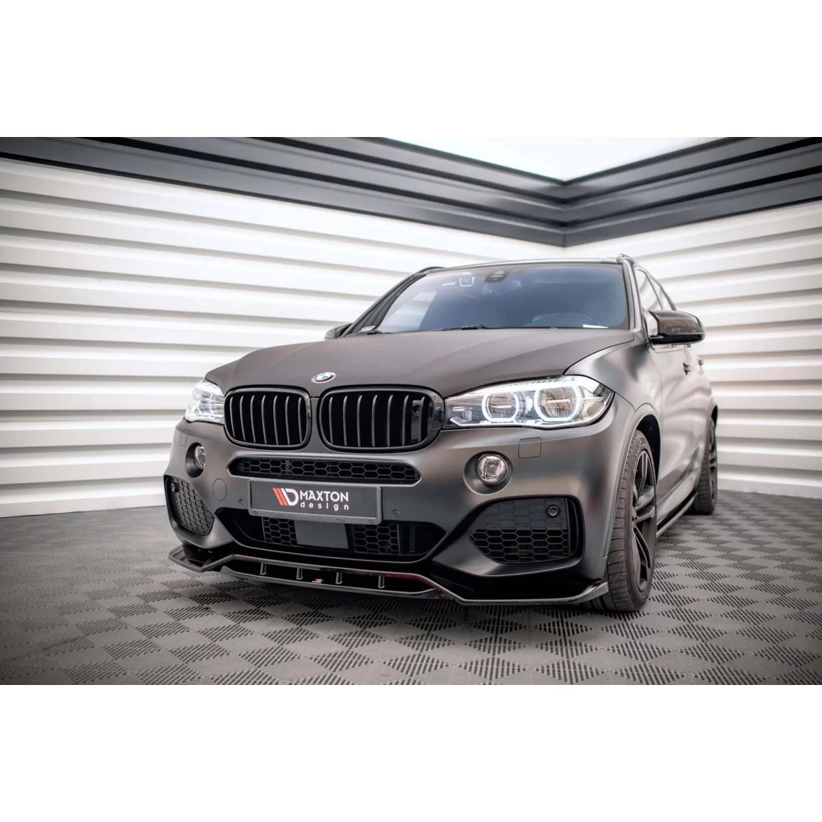 Spoiler Anteriore Versione 2 per BMW X5 F15 M Package 2013-2018 Nero Lucido