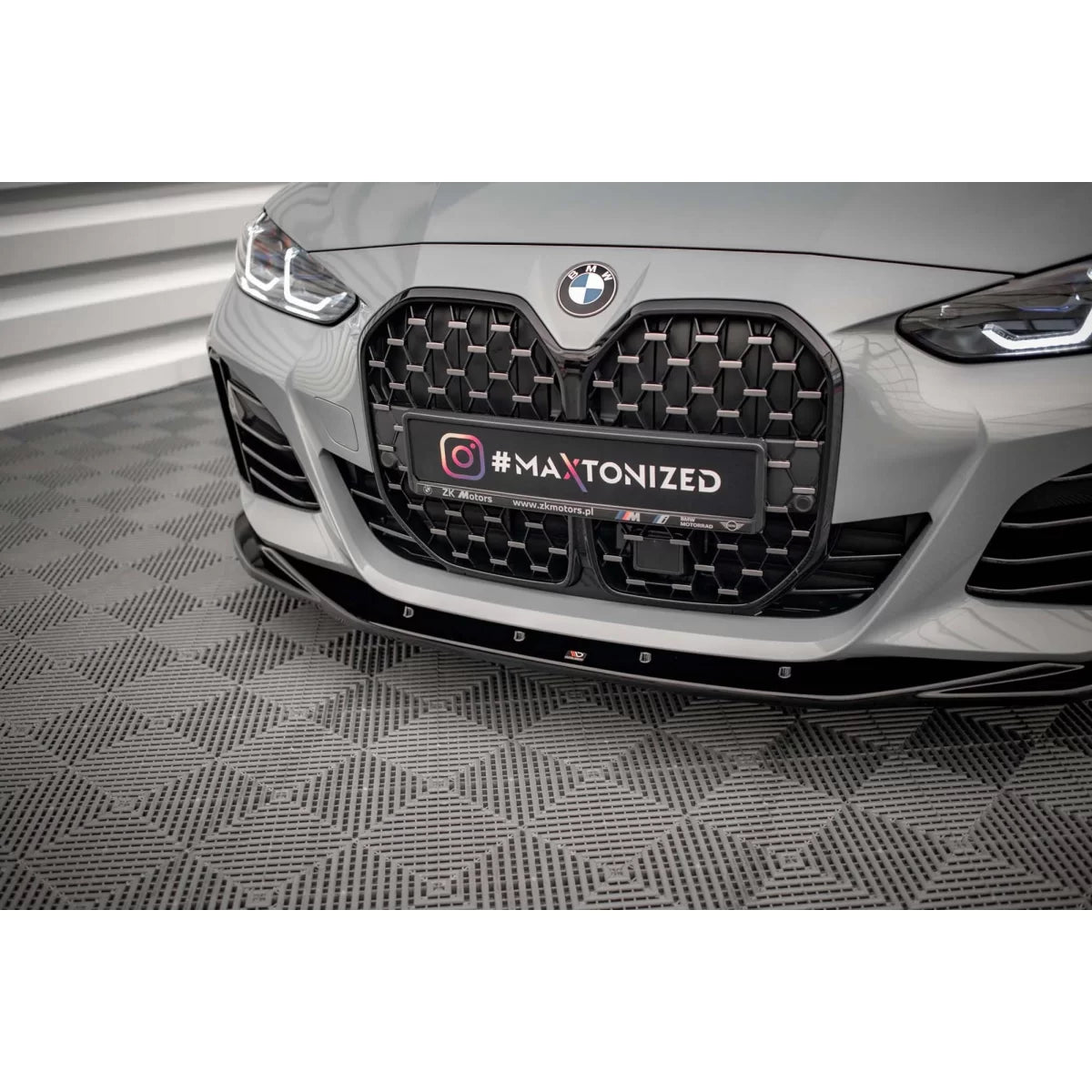 Spoiler Anteriore Versione 3 per BMW Serie 4 Gran Coupe G26 dal 2021 Nero Lucido