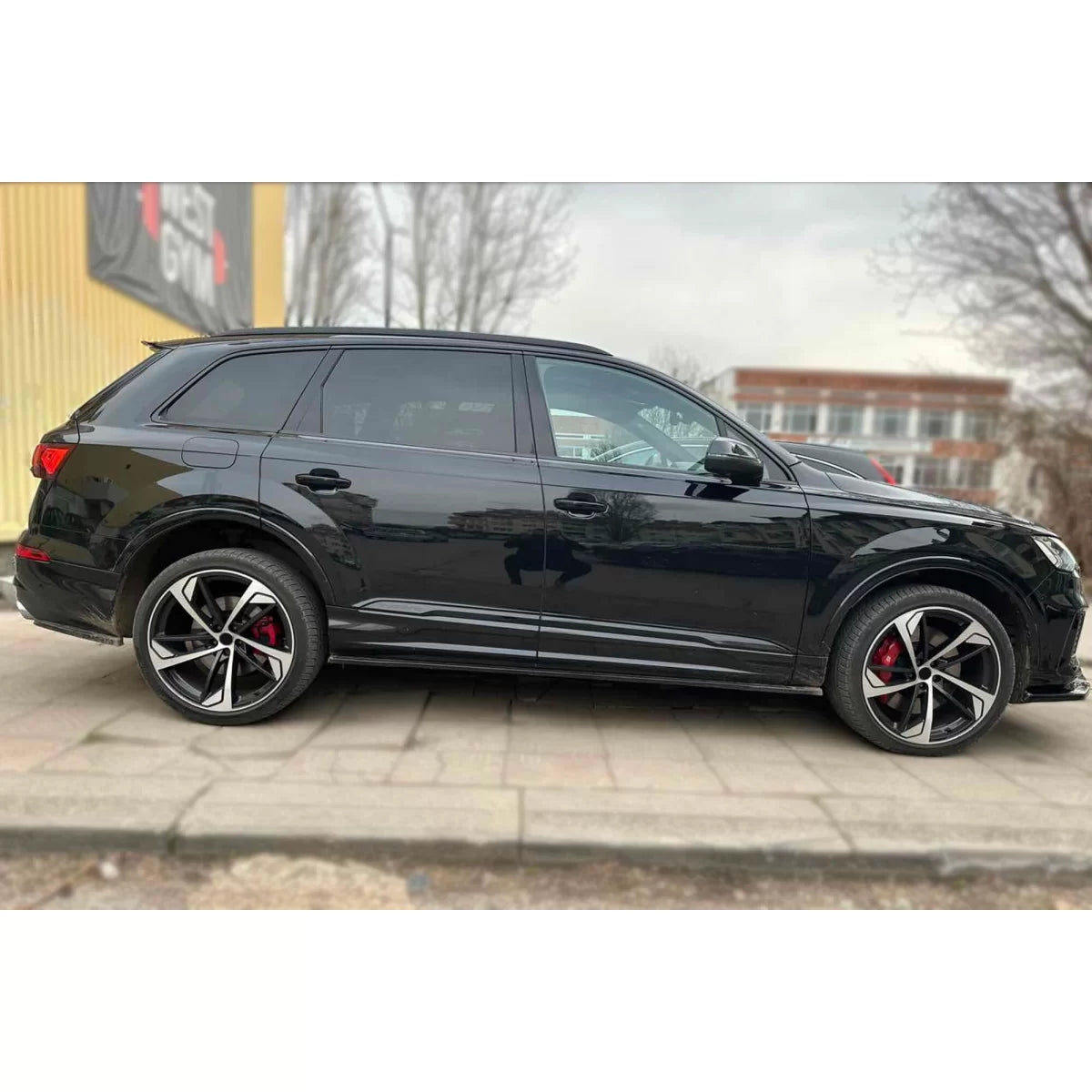 Add-on Neri Lucidi per Audi Q7 S-line SQ7 2019-2023