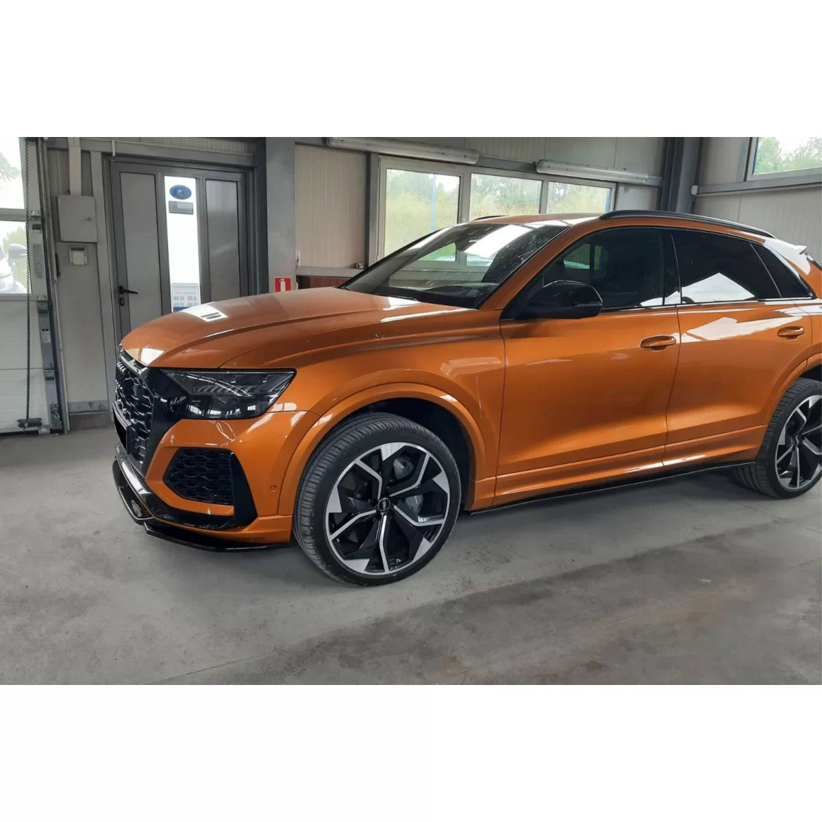 Minigonne Laterali Nere per Audi RSQ8 dal 2019
