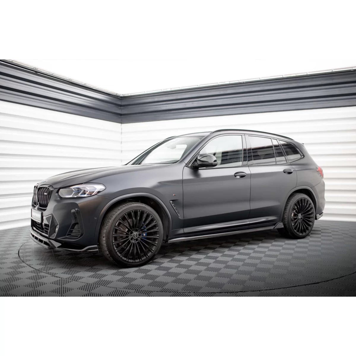 Add-on Neri Lucidi per BMW X3 G01 M Package dal 2021