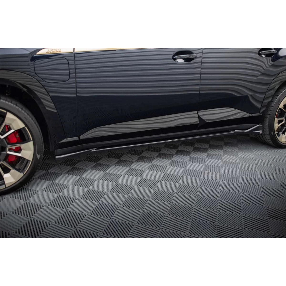 Additivi Minigonne Laterali Neri per BMW Xm G09 dal 2022