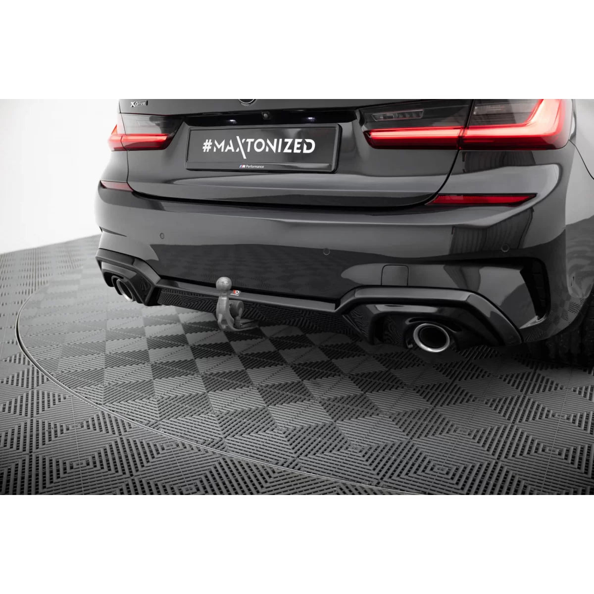 Diffusore Posteriore Nero per BMW Serie 3 G20 Berlina 2018-2022 M Sport Gancio