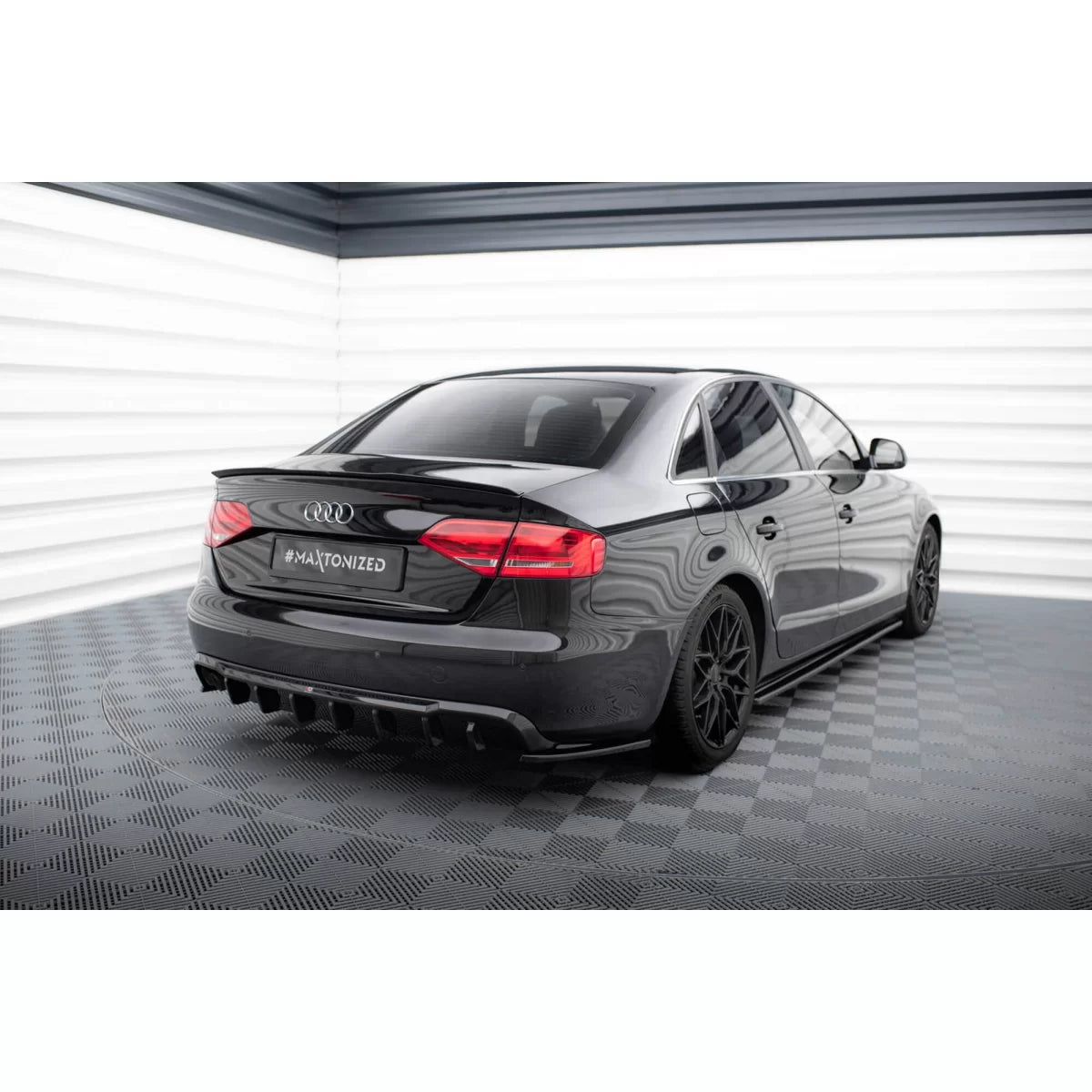 Diffusore Posteriore Nero per Audi A4 B8 Berlina e Avant 2007-2011