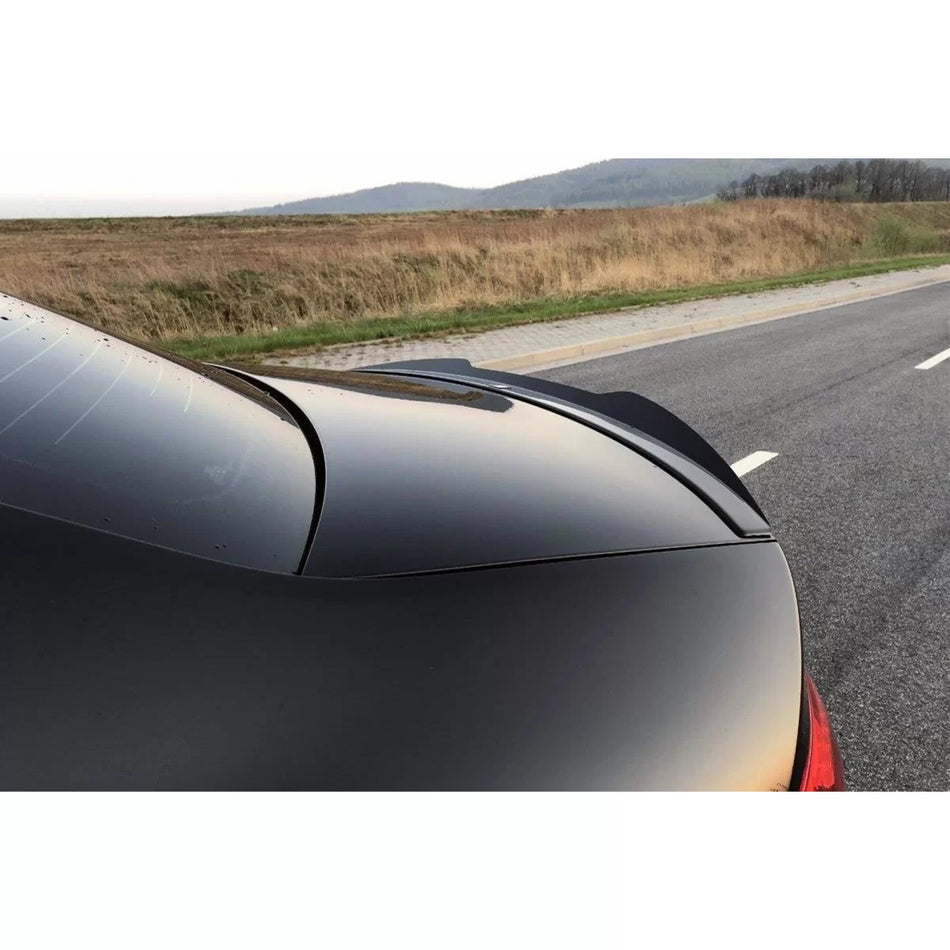 Spoiler Posteriore Nero Lucido per Audi A4 B8 Berlina 2012-2015