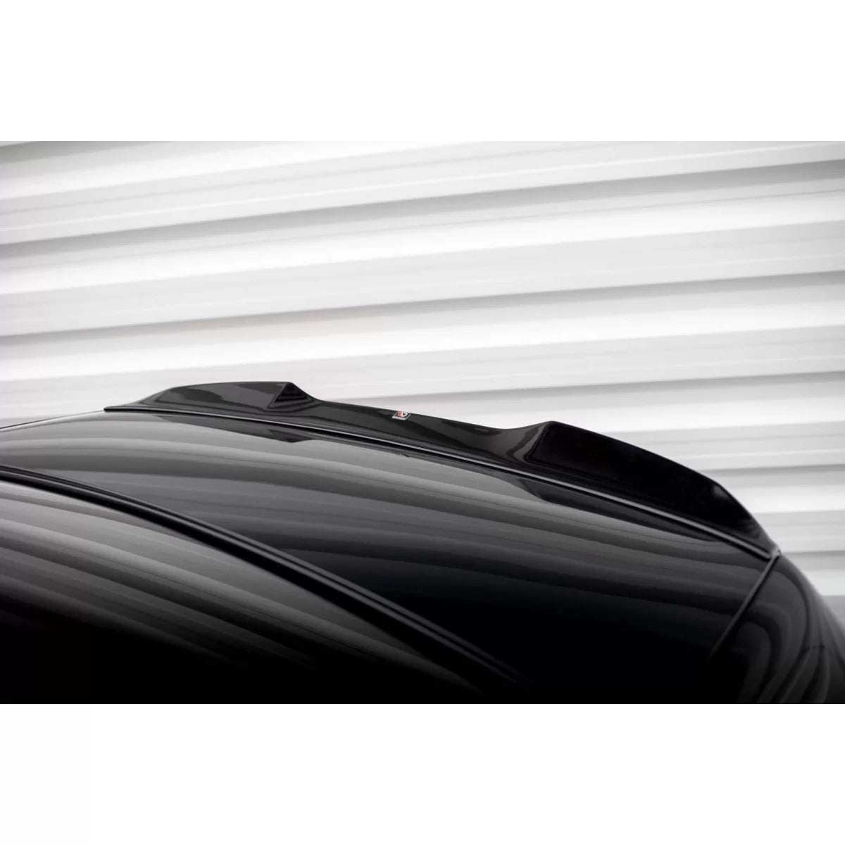 Spoiler Posteriore Nero Lucido per BMW Serie 7 M-pack G70 dal 2022