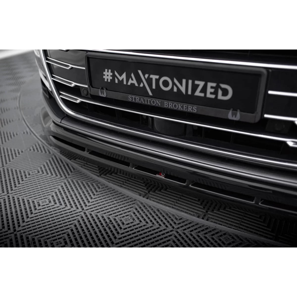 Spoiler Anteriore Nero Lucido per Audi A8 D5 2017-2021