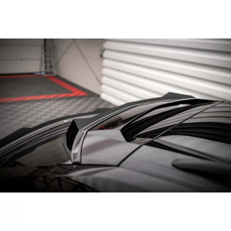 Spoiler Posteriore Nero Lucido per Lamborghini Urus MK1 dal 2018