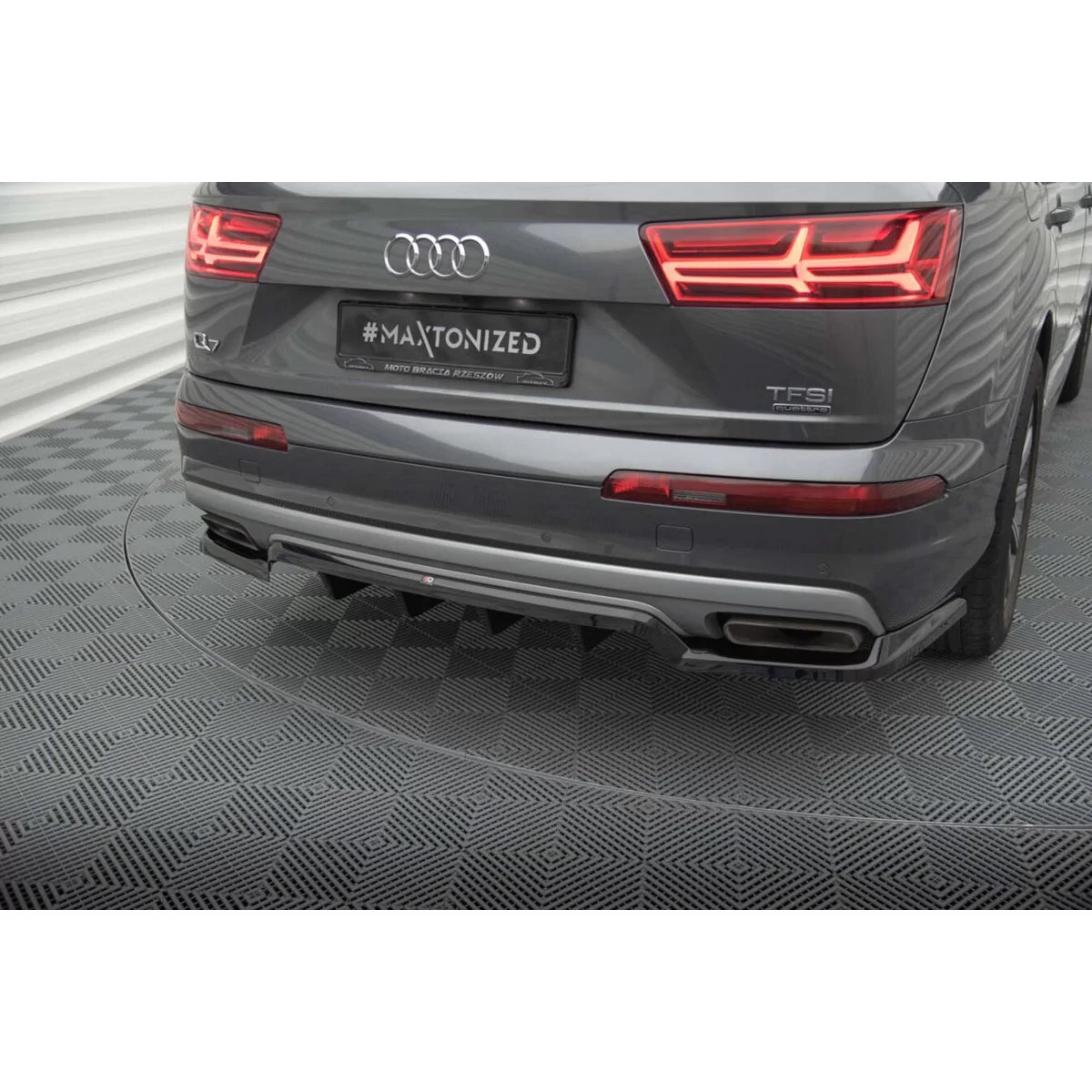 Spoiler Posteriore Nero Lucido per Audi Q7 2015-2019
