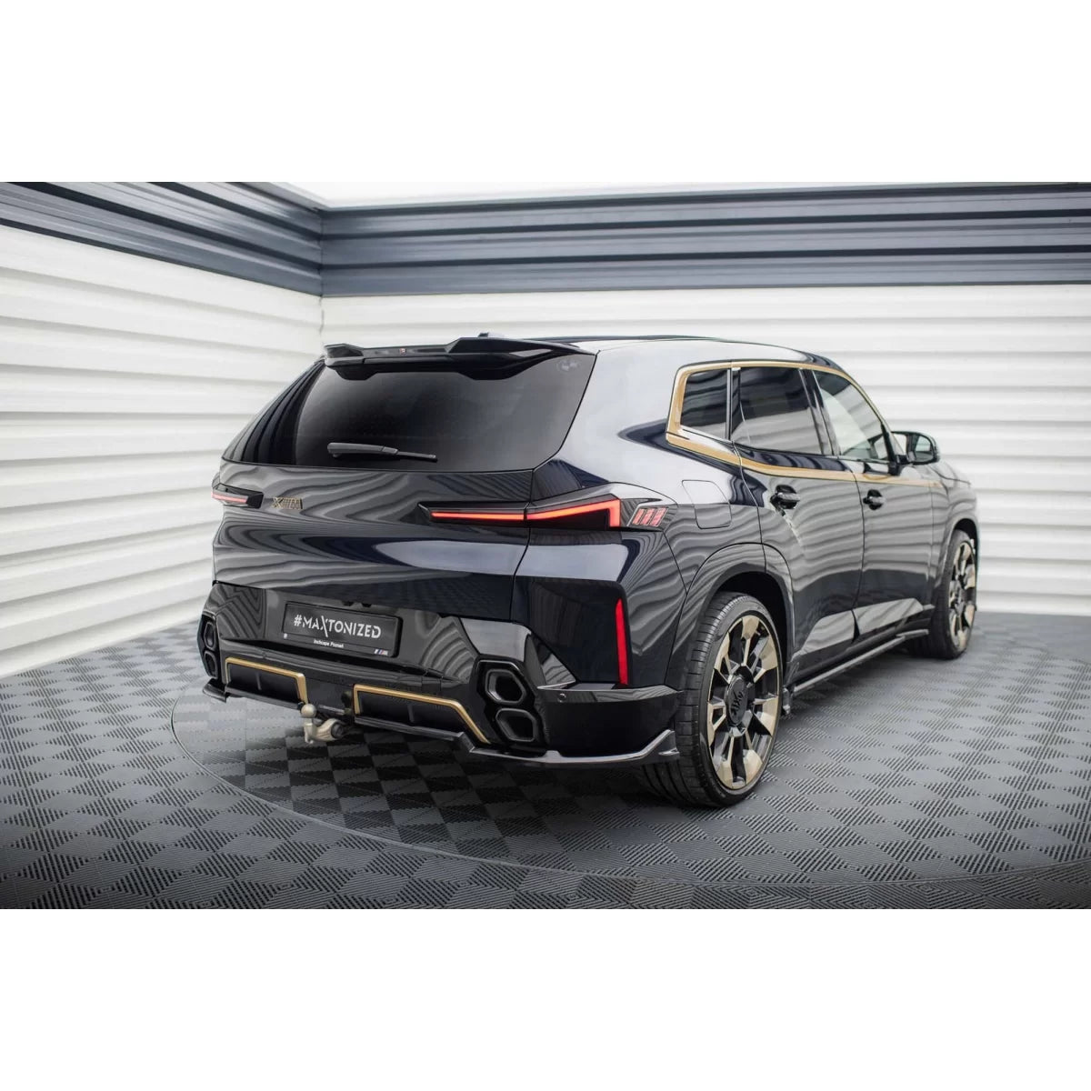 Spoiler Posteriore Nero Lucido per BMW Xm G09 dal 2022