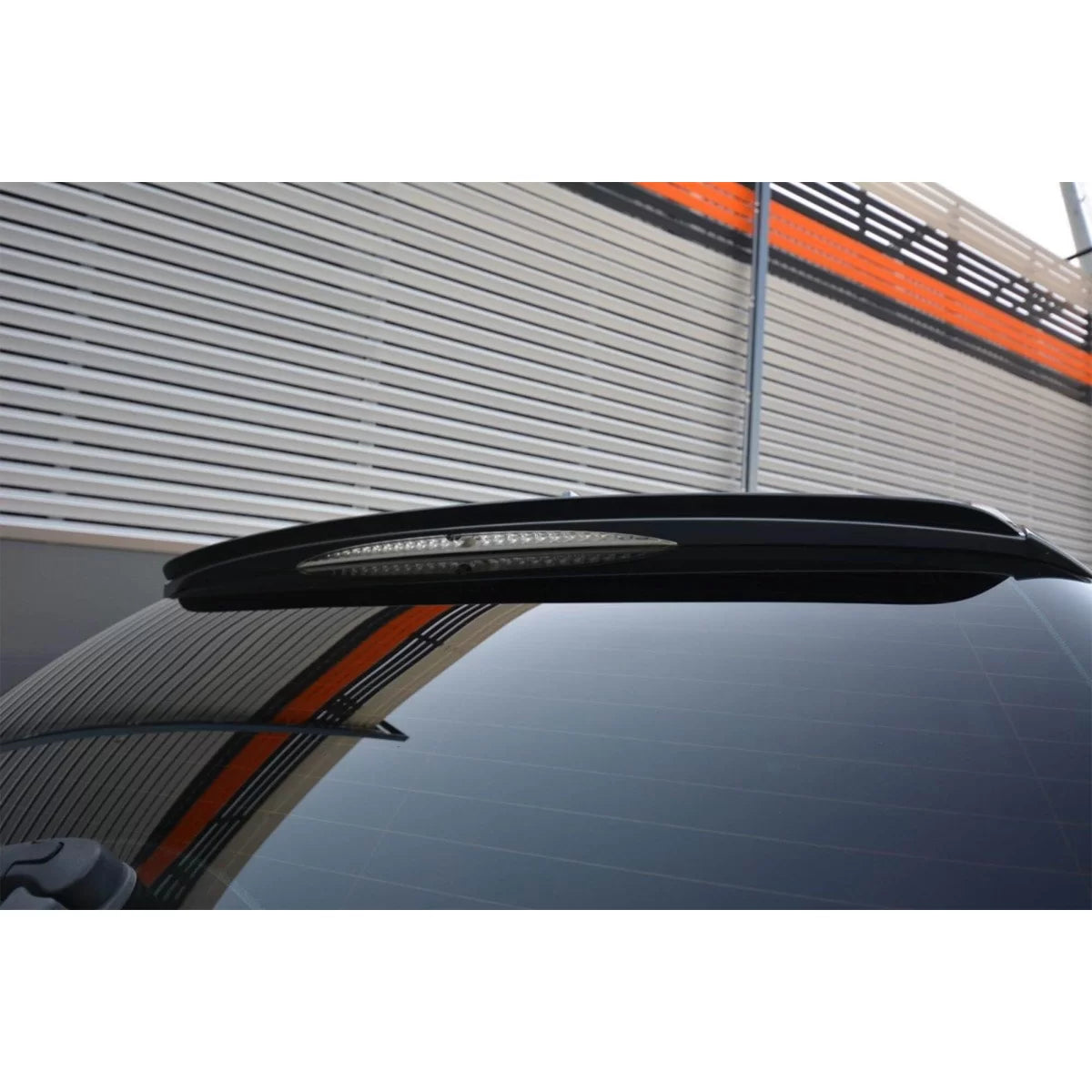 Spoiler Posteriore per BMW Serie 5 E61 2003-2010 Nero Lucido