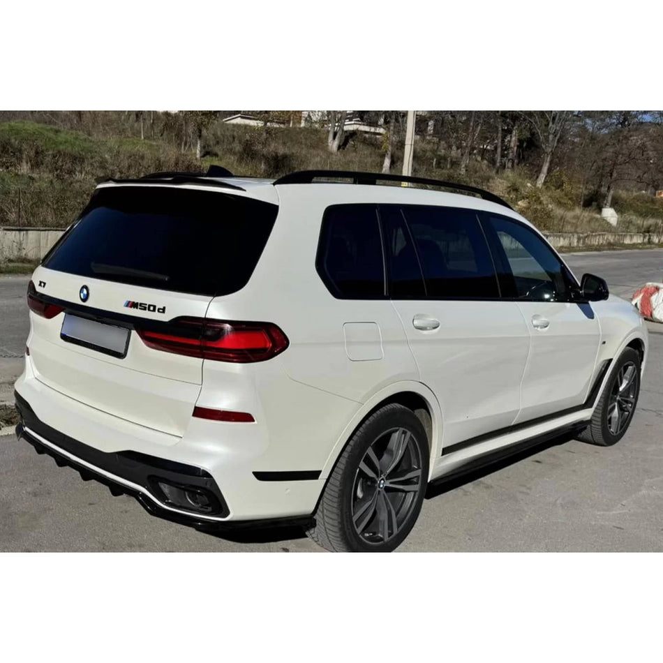 Spoiler Posteriore Nero Lucido per BMW X7 G07 dal 2018