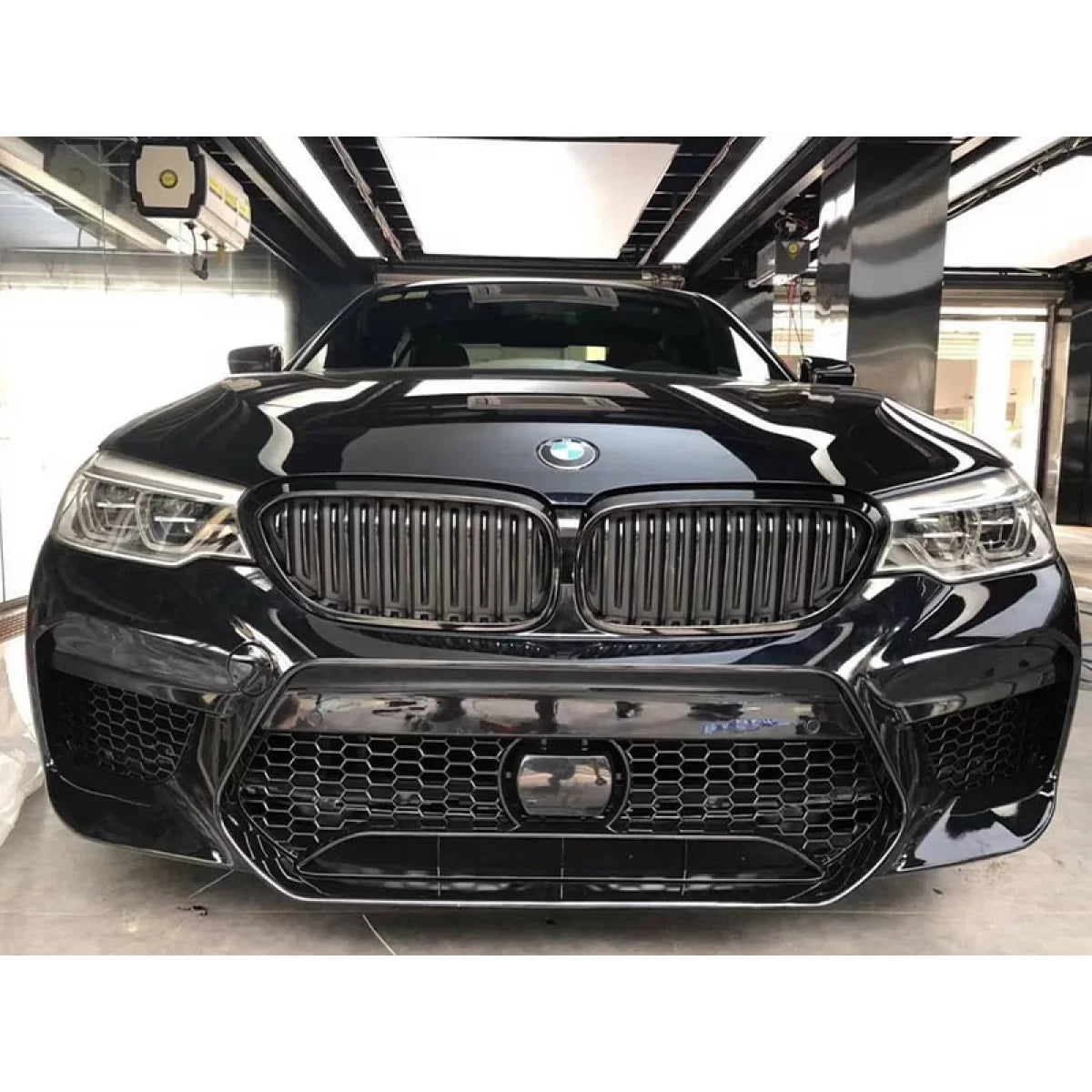 Griglia Centrale Anteriore per BMW Serie 5 G30 G31 dal 2017 con Acc