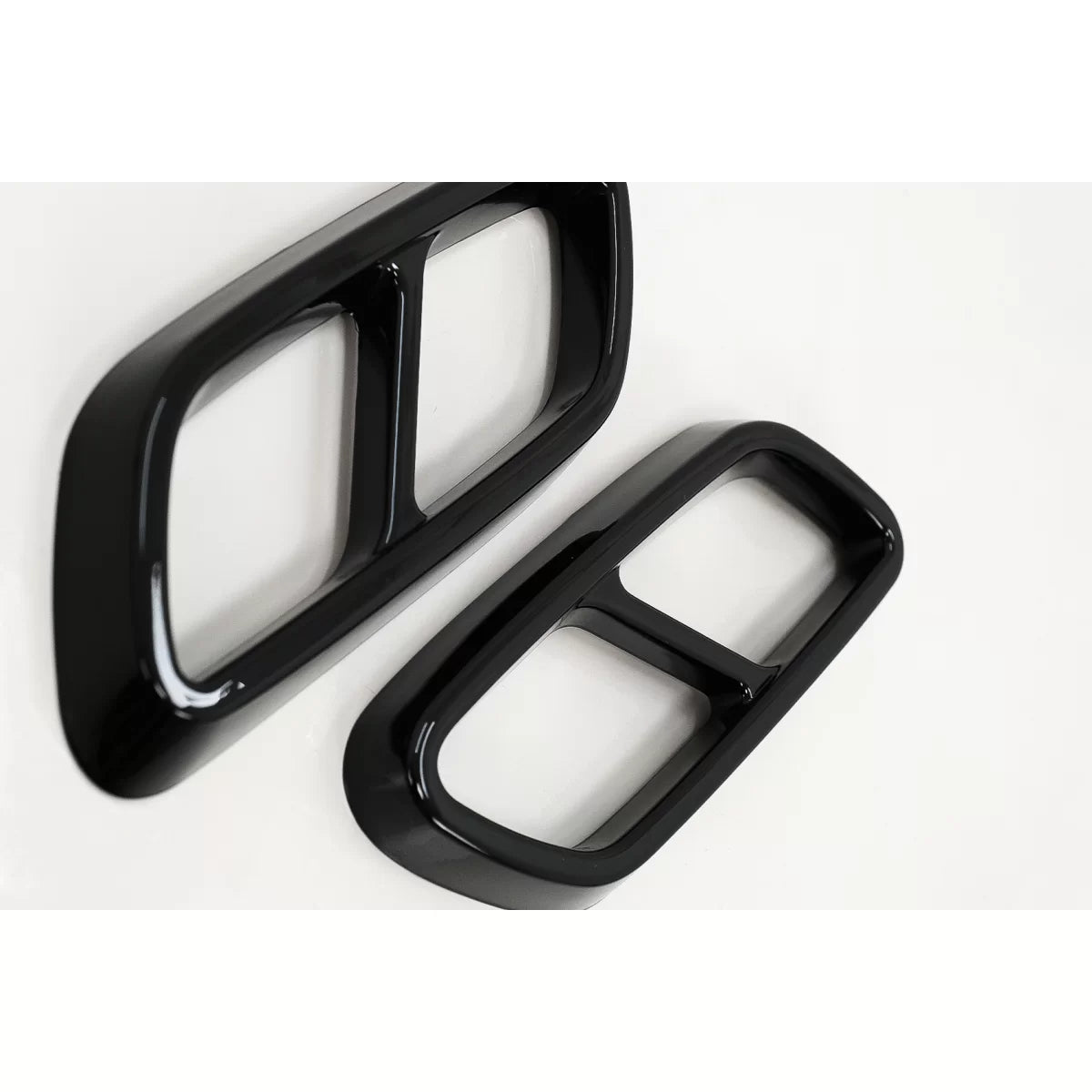 Terminali di Scarico Neri per Mercedes Classe C W206 S206 (2021-Up)