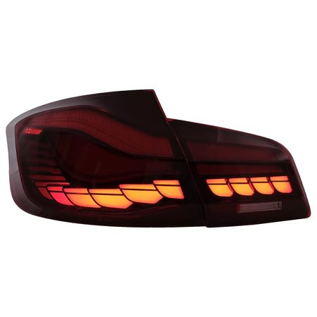 Fanali Posteriori Oled Rossi Chiari con Frecce Dinamiche BMW Serie 5 F10