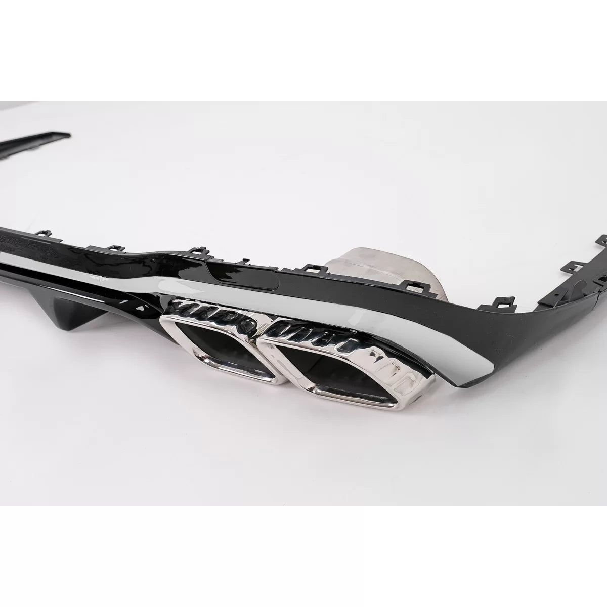 Diffusore Posteriore E63 Design per Mercedes Classe E W213 Berlina dal 2020