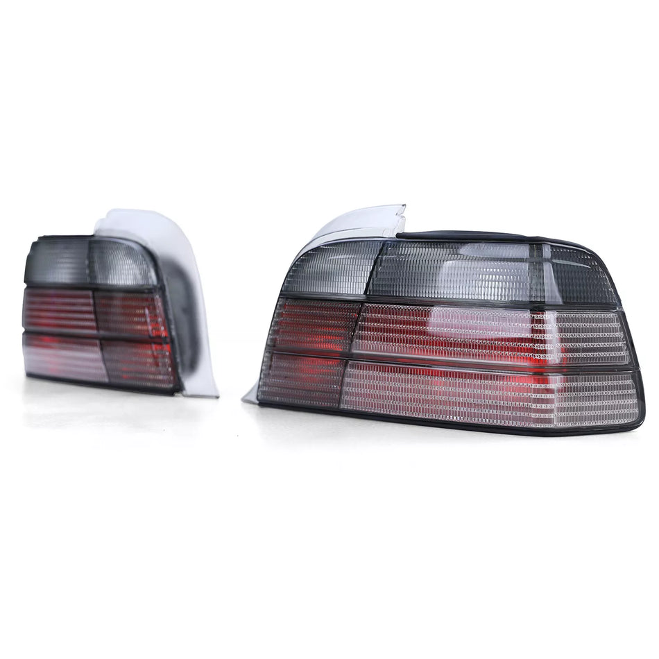 Fanali posteriori neri smoke adatti per BMW SERIE 3 E36 Coupe Cabrio 90-99