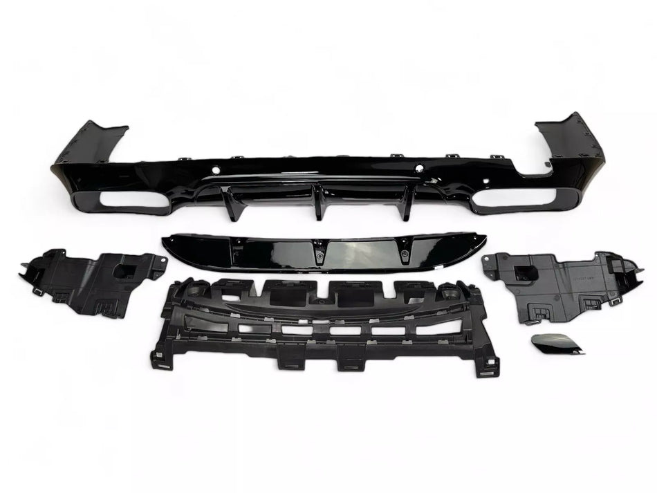 Diffusore + Terminali di Scarico 2X2 (NERO) per MERCEDES C257 CLS