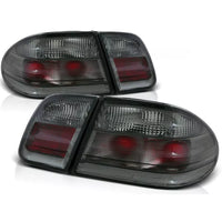 Set Fanali Posteriori Nero Smoke per Mercedes Classe E W210 Anno 95-02