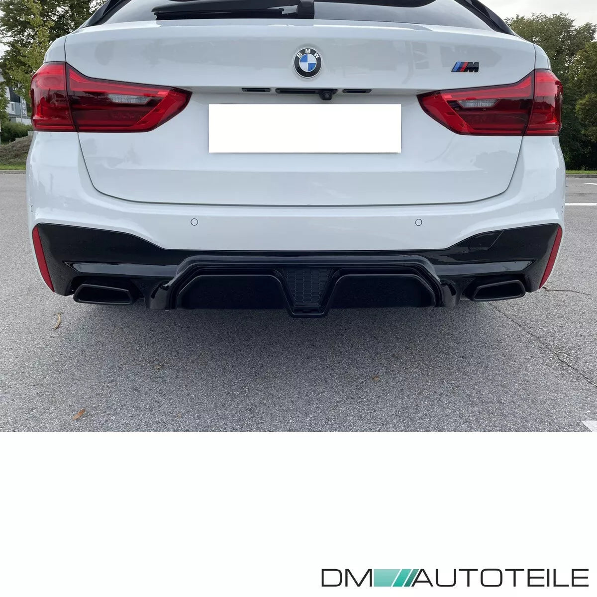 Evo diffusore posteriore Nero Lucido + luce LED Race per BMW G30 G31 M non CS – vista 2