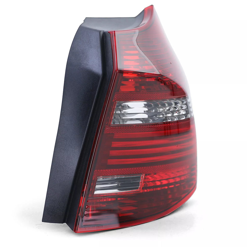 Fanale posteriore a LED luce posteriore nero fumo destro TYC per BMW E81 E87