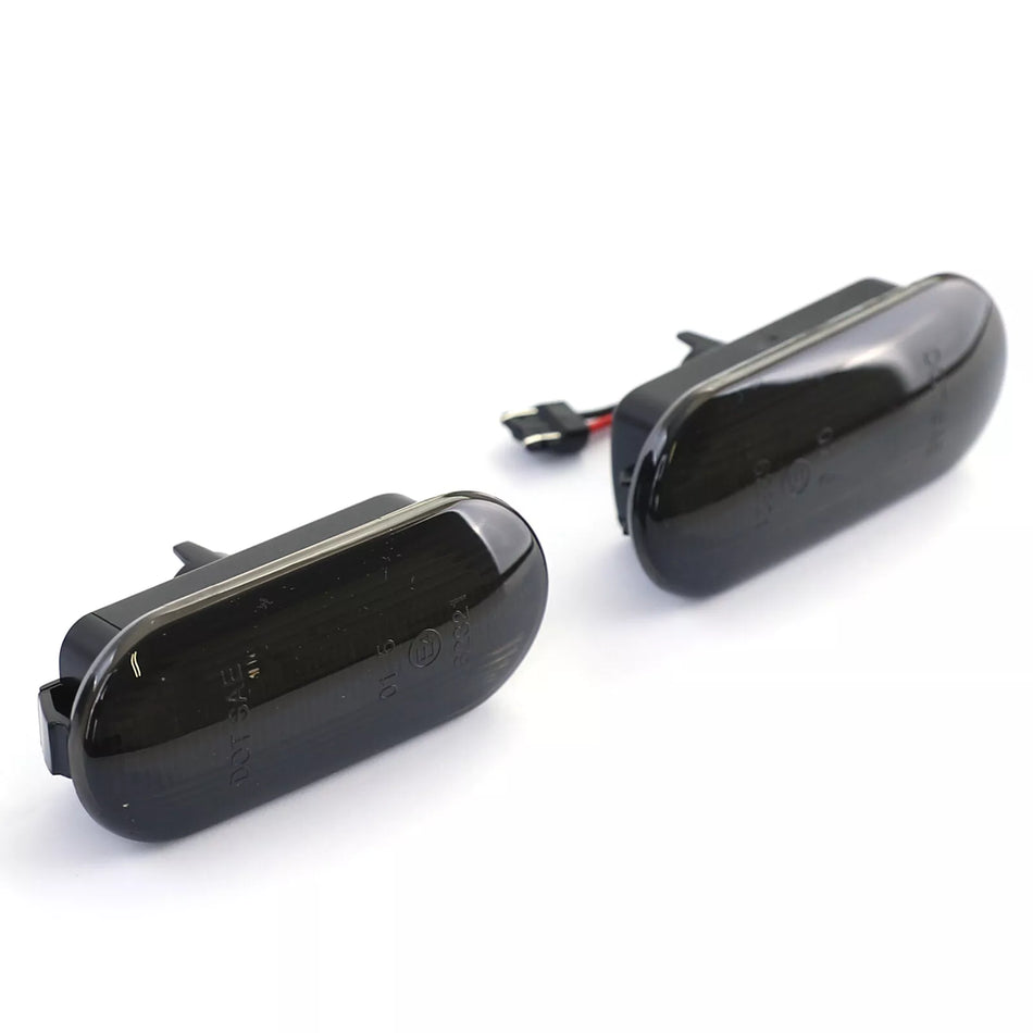Frecce laterali LED Lightbar nere per Seat Alhambra Arosa Altea Cordoba Vario – vista 2