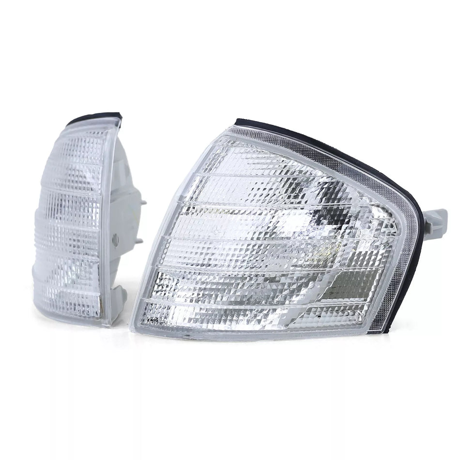 Coppia frecce bianche Mercedes Classe C W202 Berlina S202 Sw Modello T 93-01