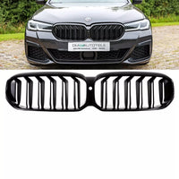 Griglia Sportiva doppia barra nera per BMW G30 G31 LCI con fotocamera frontale