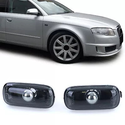 Coppia frecce laterali vetro trasparente fumè nero Audi A3 8P A4 8E B7 A6 4F