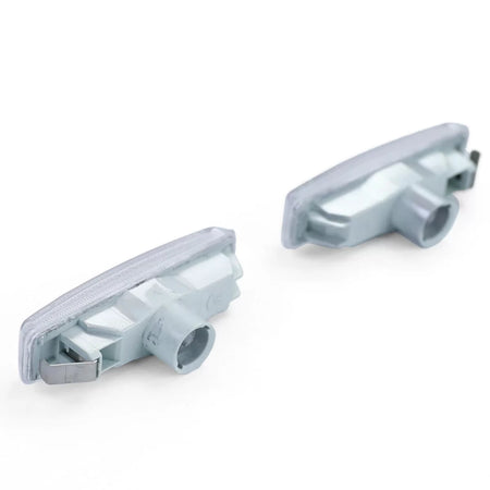 Indicatori Laterali Bianchi Coppia per BMW Serie 5 E39 Berlina e Touring 95-03