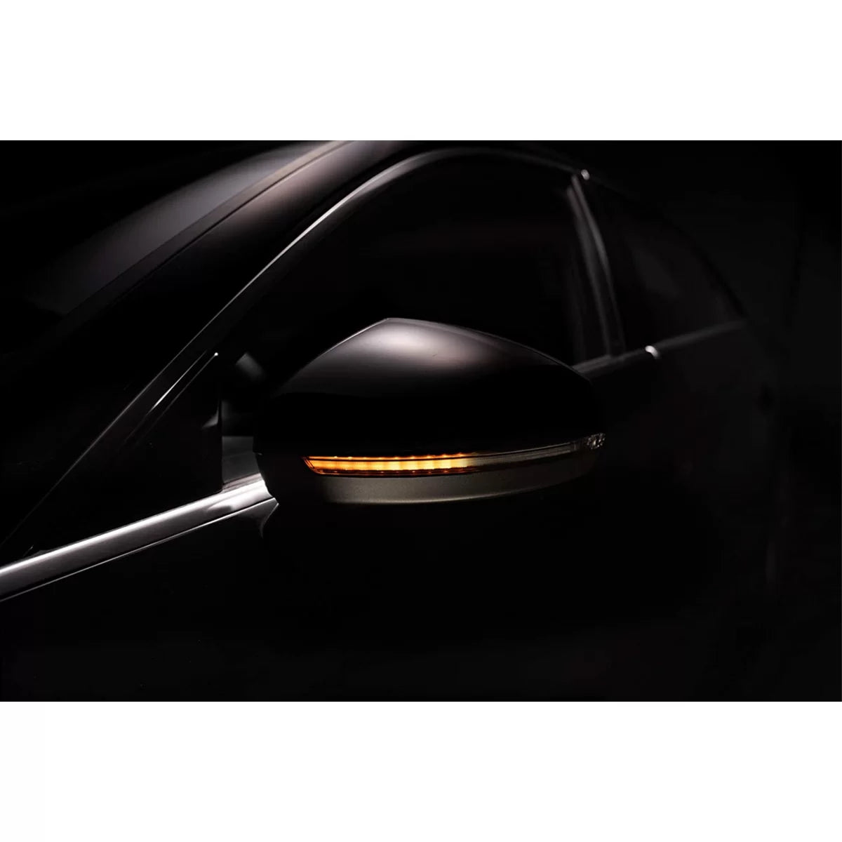 Frecce LED Dinamiche Fumé Anteriori per Audi A4 B9 dal 2016