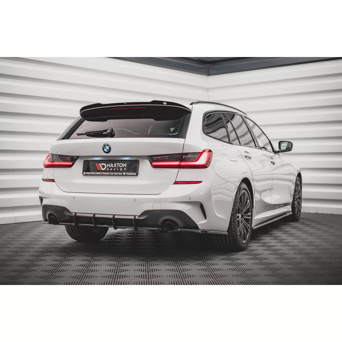Spoiler Posteriore Nero Lucido per BMW Serie 3 G21 Touring dal 2018
