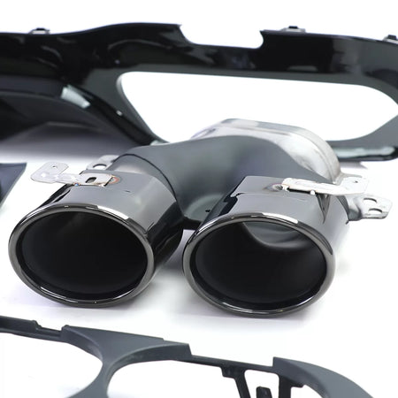 Diffusore Posteriore Sport con Terminali Neri per Mercedes Classe E W213