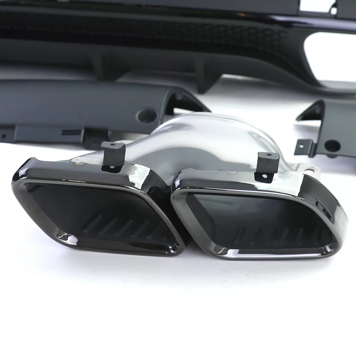 Diffusore Posteriore Sport con Terminali Neri per Mercedes GLE V167 (dal 18)