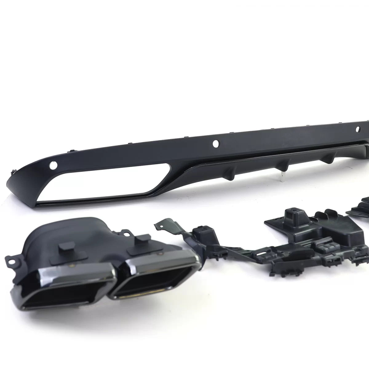 Diffusore Posteriore Sport con Terminali Neri per Mercedes W205 Berlina 14-18