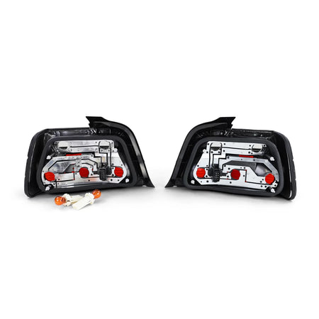 Fanali Posteriori Neri Fumé per BMW Serie 3 E36 Berlina 1990-1998