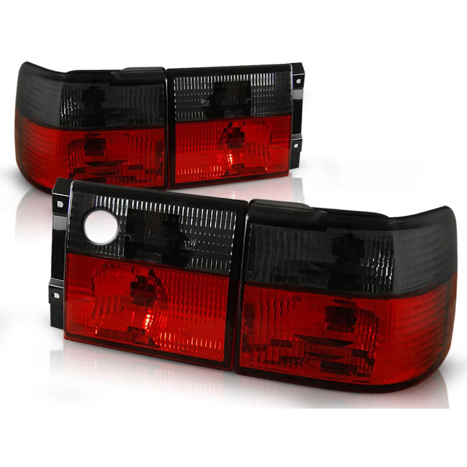 Fanali Posteriori Rosso Fumé per Volkswagen Vento 01.92-09.98