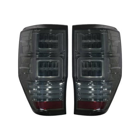 Fanali Posteriori LED con Frecce Dinamiche Fumé per Ford Ranger 2012-2018