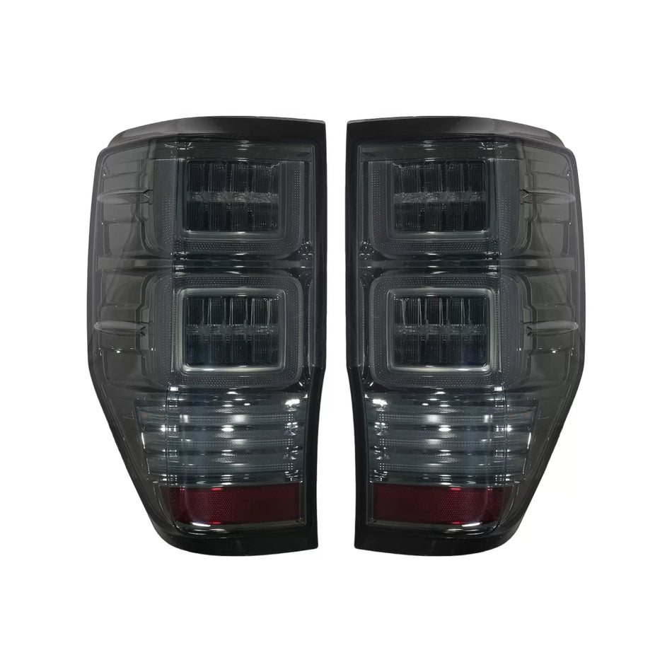 Fanali Posteriori LED con Frecce Dinamiche Fumé per Ford Ranger 2012-2018
