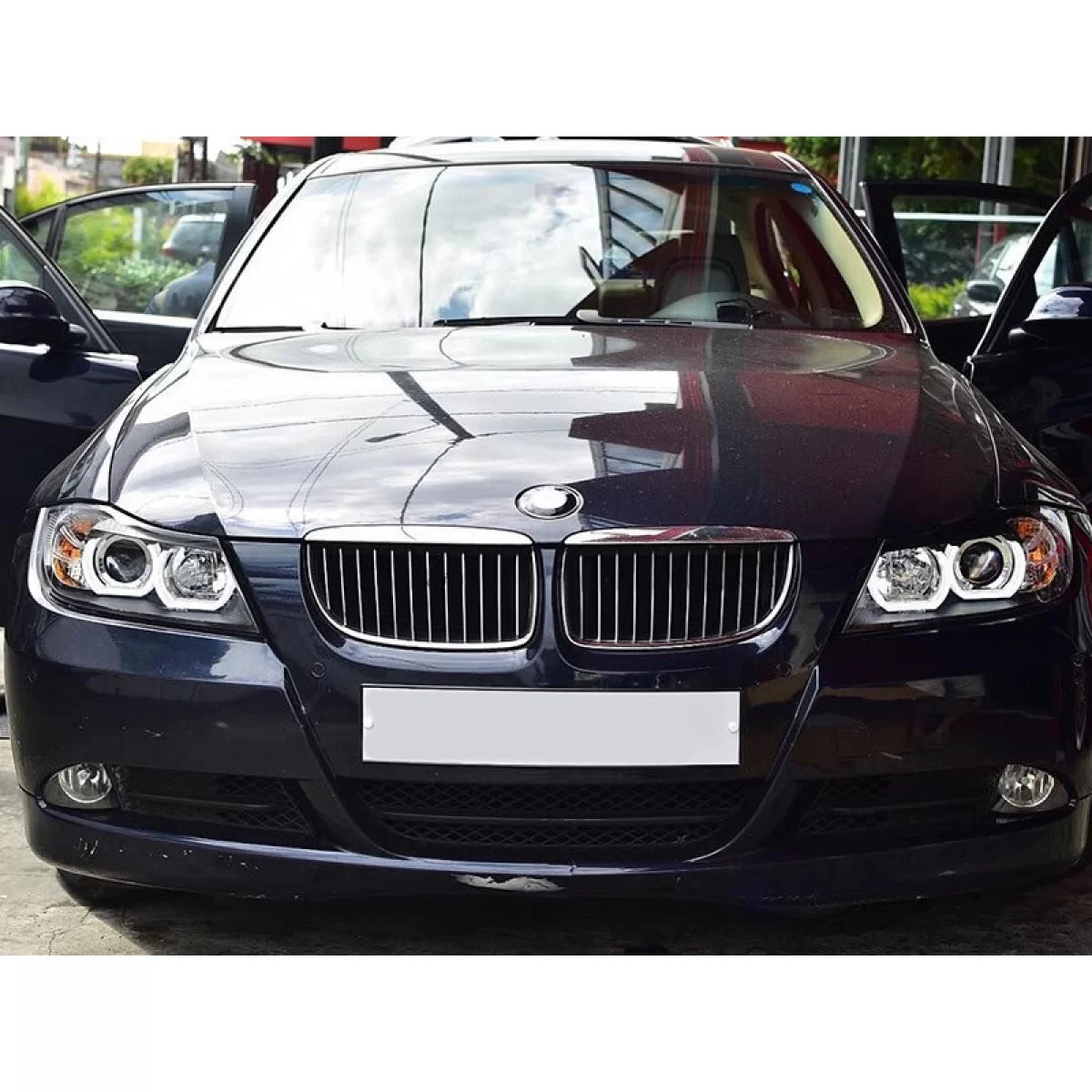 Fari Anteriori Tuning con Base Nera Sinistro e Destro per BMW Serie 3 E90