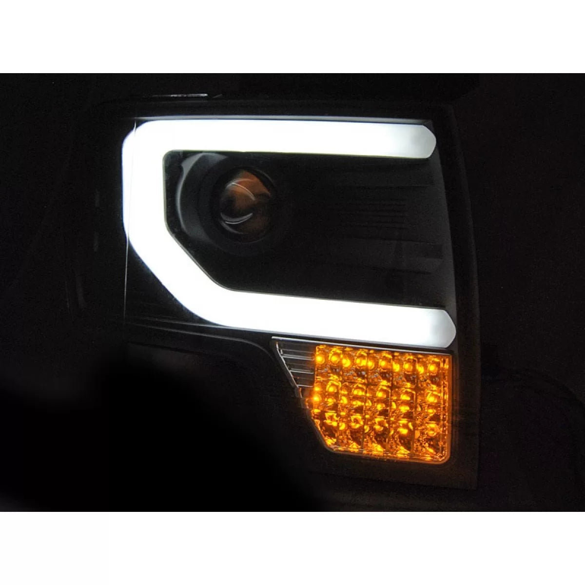 Fari Anteriori Tuning Base Nera Dx e Sx per Ford F150 2008-2014
