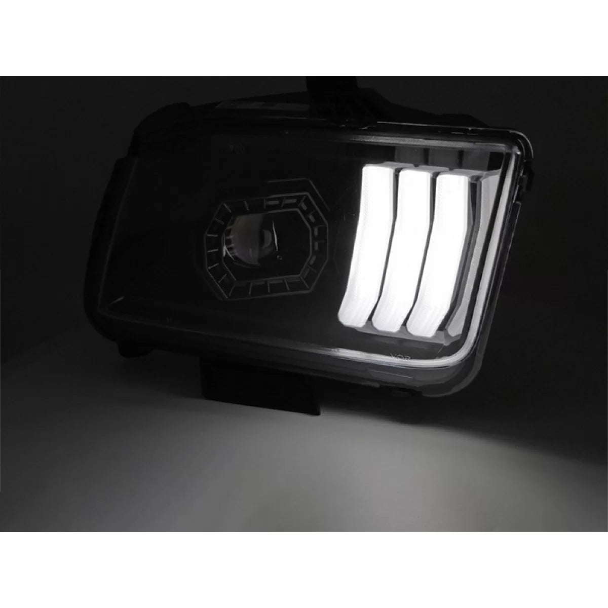 Fari Anteriori Tuning Base Nera per Ford Mustang 2004-2009