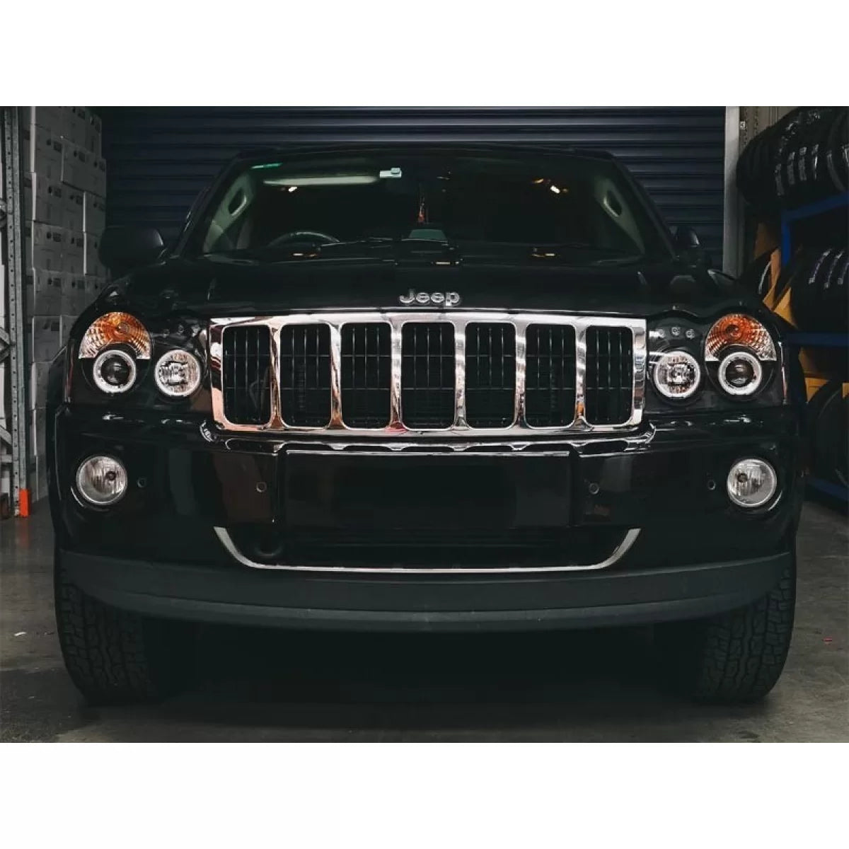 Fari Anteriori con Anelli Alogeni Jeep Grand Cherokee 2005-2008 Dx e Sx