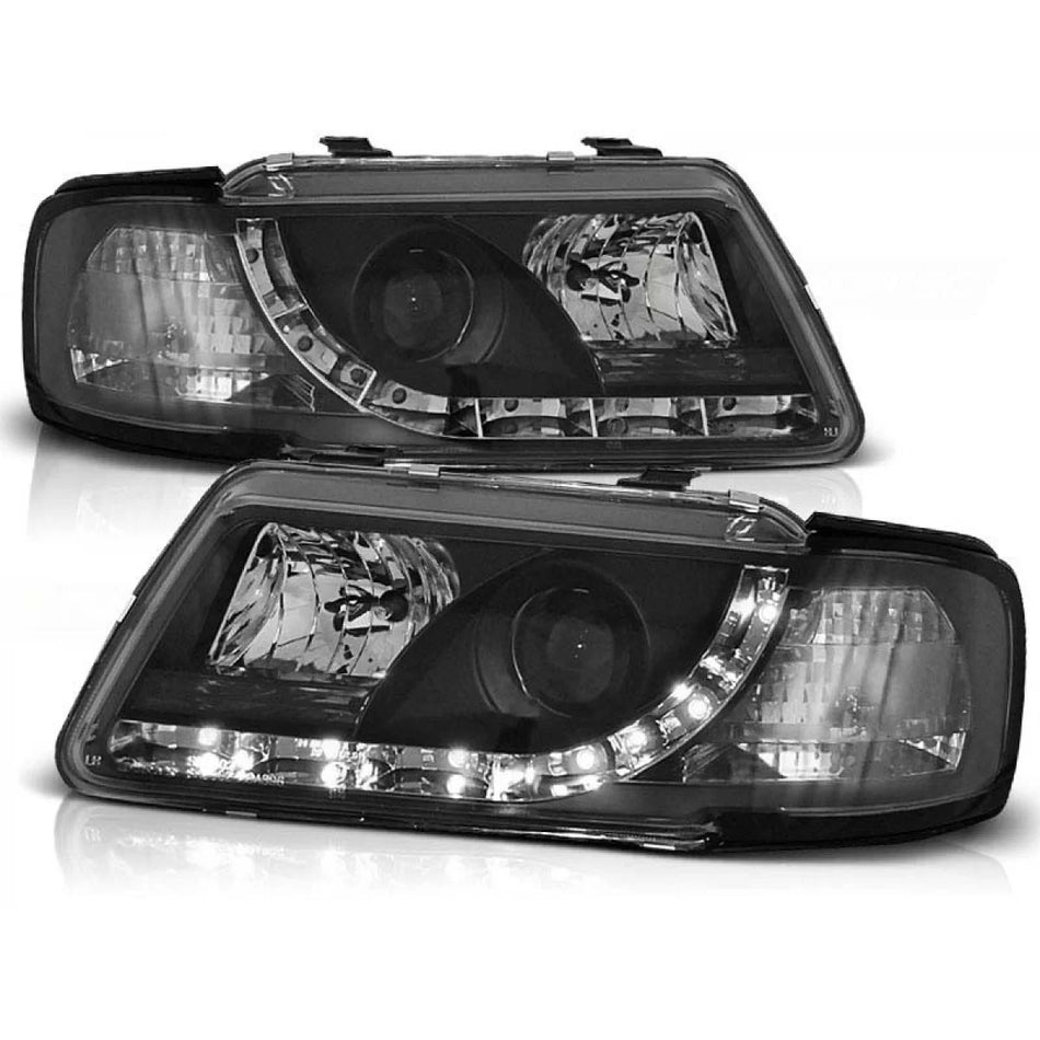 Fari Tuning con Luci LED Anteriori Sinistro e Destro per Audi A3 8L