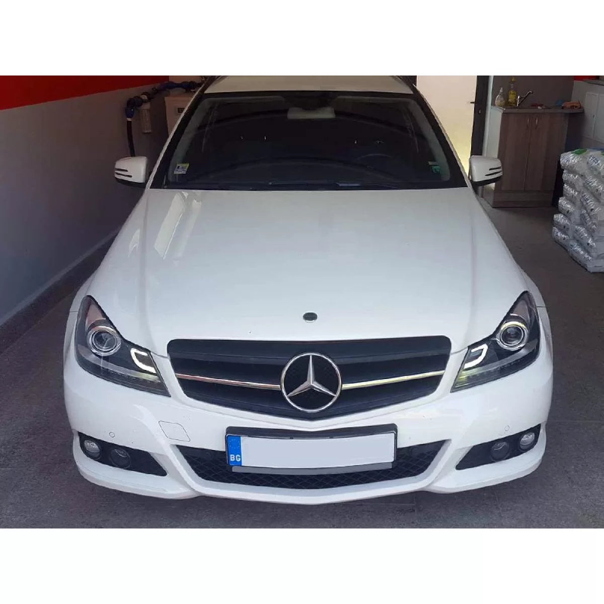 Fari Anteriori Tuning Sinistro e Destro per Mercedes Classe C W204 2011-2014