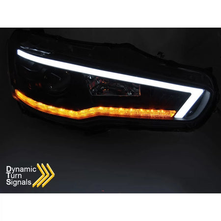 Fari Anteriori Neri con Frecce Dinamiche per Mitsubishi Lancer 2008-2016 Dx e Sx