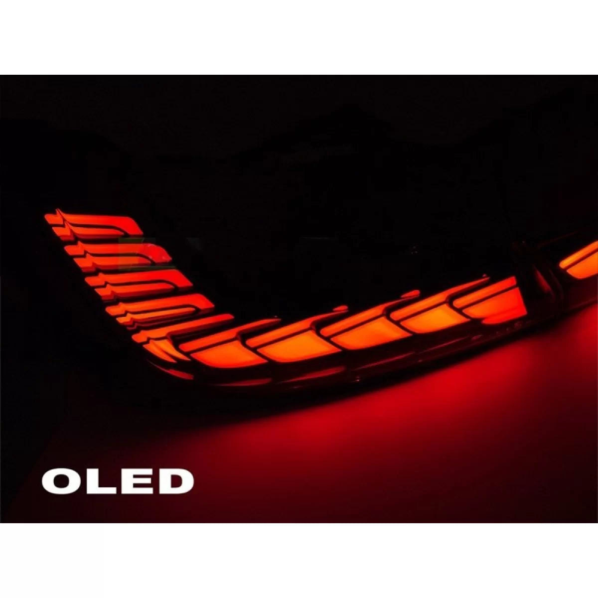 Fanali Posteriori LED con Frecce Dinamiche e Funzione Welcome per BMW Serie 3