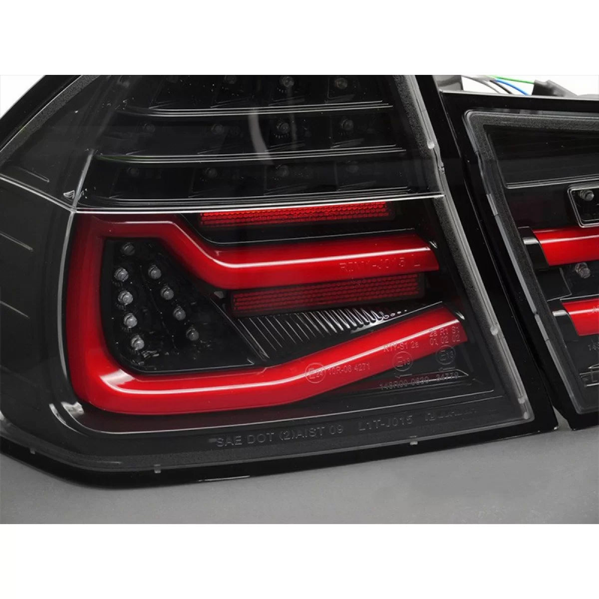 Fanali Posteriori LED Fumé Sinistro e Destro per BMW Serie 3 E90 2009-2011