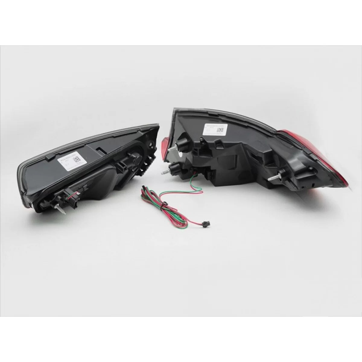 Fanali Posteriori LED con Frecce Dinamiche e Funzione Welcome per BMW Serie 3